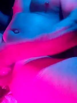 Funwithbrad1 online show from December 14, 5:35 am