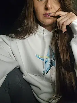 angel eyees online show from November 20, 6:29 pm