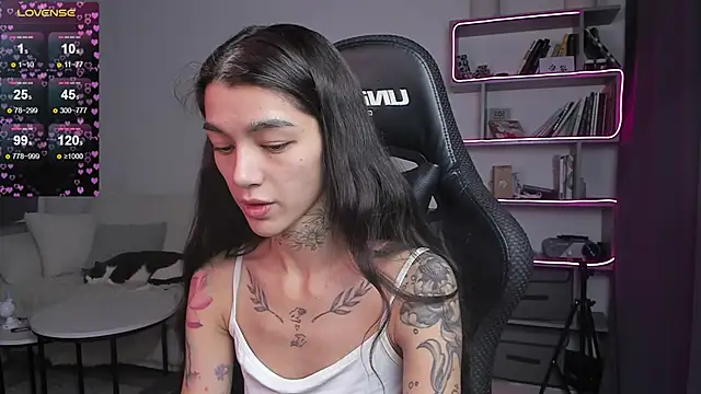 vinkitinkii online show from January 11, 9:57 am