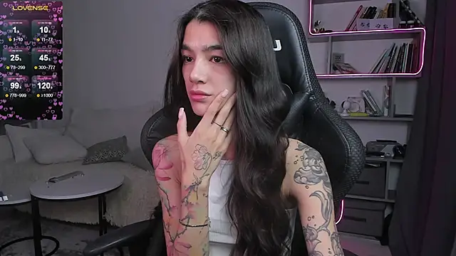 vinkitinkii online show from February 8, 6:43 am