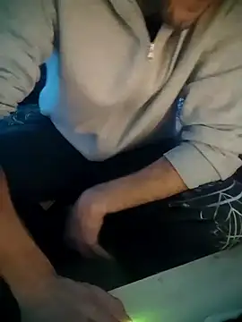 Snapshot of EightySixXxxl chatting on November 12, 9:36 pm EightySixXxxl online show from November 12, 9:36 pm