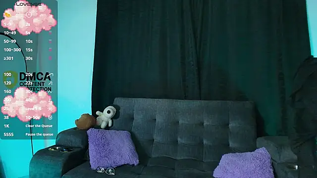 Snapshot of yungelitamor_ chatting on May 26, 5:25 am yungelitamor online show from May 26, 5:25 am