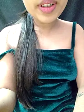 Snapshot of Roshni_98 chatting on November 14, 6:45 am Roshni 98 online show from November 14, 6:45 am