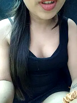 Snapshot of Roshni_98 chatting on November 15, 7:05 am Roshni 98 online show from November 15, 7:05 am