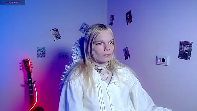 Emily Nyaffee online show from March 23, 1:26 pm