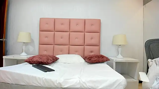 lhiamfit online show from December 28, 8:48 am