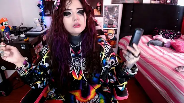 Snapshot of linda_mort chatting on December 31, 7:29 pm linda mort online show from December 31, 7:29 pm