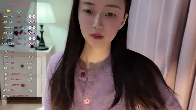 A-xena online show from February 5, 1:54 pm