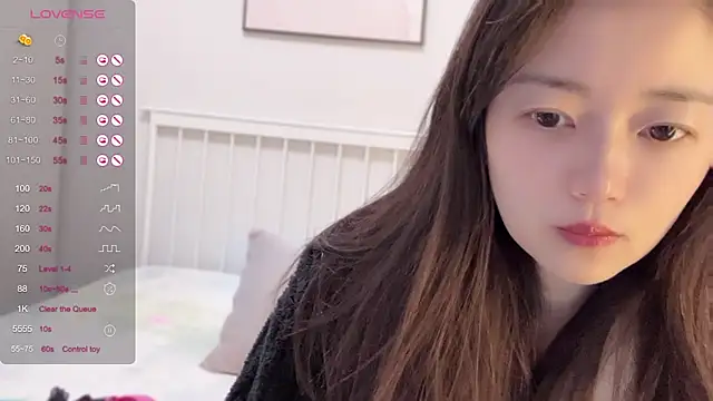 A-xena online show from March 1, 2:48 am