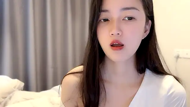 A-xena online show from March 19, 2:05 am