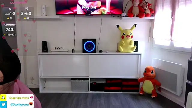 PetiteAngel666 online show from February 3, 8:57 am