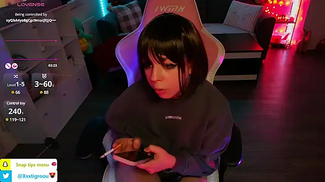 PetiteAngel666 online show from March 21, 3:44 am