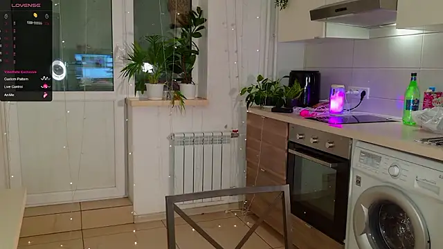 MissLovex online show from March 10, 2:11 pm