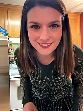 Snapshot of LadyLena1 chatting on January 1, 3:02 am LadyLena1 online show from January 1, 3:02 am