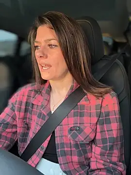 Snapshot of LadyLena1 chatting on January 5, 4:16 pm LadyLena1 online show from January 5, 4:16 pm