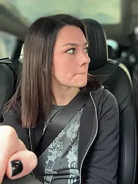 Snapshot of LadyLena1 chatting on January 7, 6:24 pm LadyLena1 online show from January 7, 6:24 pm