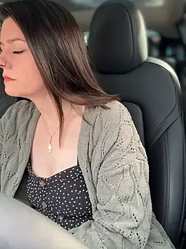 Snapshot of LadyLena1 chatting on January 8, 9:34 pm LadyLena1 online show from January 8, 9:34 pm