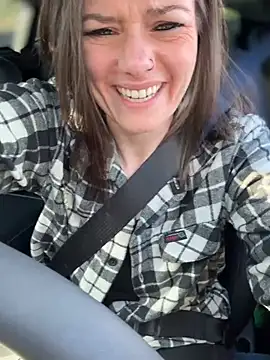 Snapshot of LadyLena1 chatting on January 10, 8:59 pm LadyLena1 online show from January 10, 8:59 pm