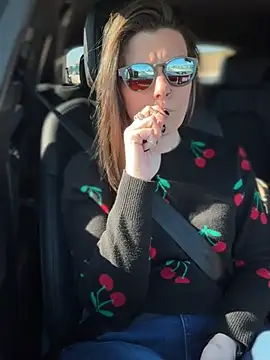 Snapshot of LadyLena1 chatting on January 15, 9:51 pm LadyLena1 online show from January 15, 9:51 pm