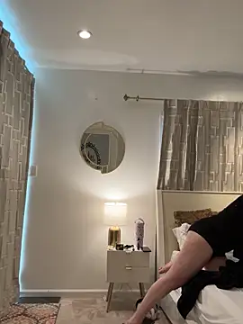 Snapshot of LadyLena1 chatting on January 17, 9:06 pm LadyLena1 online show from January 17, 9:06 pm