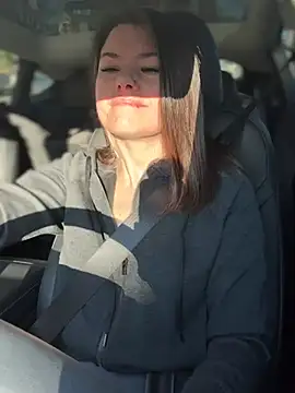 Snapshot of LadyLena1 chatting on January 22, 5:49 pm LadyLena1 online show from January 22, 5:49 pm