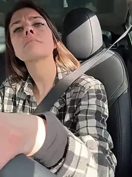 Snapshot of LadyLena1 chatting on February 1, 9:19 pm LadyLena1 online show from February 1, 9:19 pm