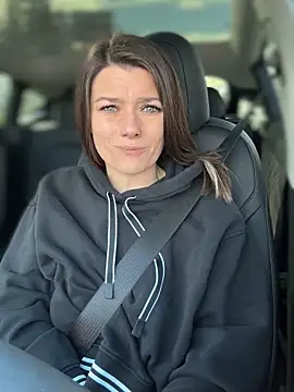 Snapshot of LadyLena1 chatting on February 2, 9:45 pm LadyLena1 online show from February 2, 9:45 pm