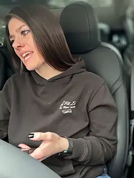 Snapshot of LadyLena1 chatting on February 5, 9:29 pm LadyLena1 online show from February 5, 9:29 pm