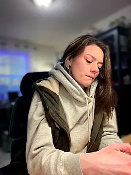 LadyLena1 online show from November 8, 12:11 am