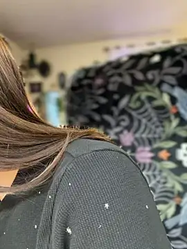 LadyLena1 online show from December 3, 4:16 pm