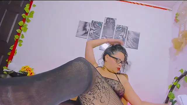 Alhelqueen online show from March 11, 1:34 pm