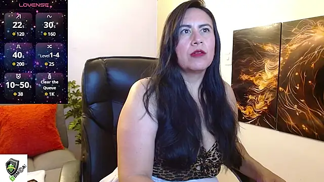 Snapshot of amalia_brunette chatting on February 22, 11:03 pm amalia brunette online show from February 22, 11:03 pm