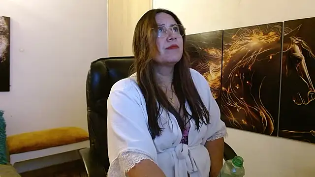 amalia brunette online show from March 9, 11:42 pm