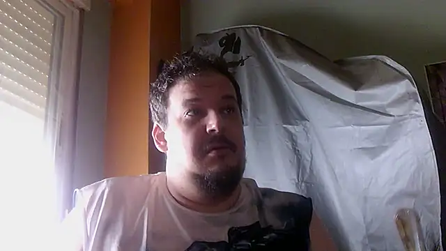 Snapshot of porkorossy chatting on April 30, 7:58 am porkorossy online show from April 30, 7:58 am