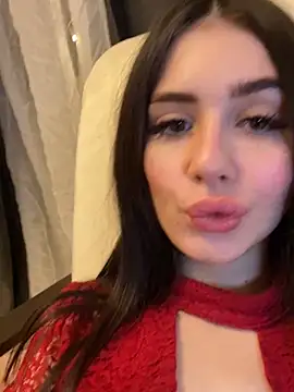 SofiaLaLight online show from December 19, 6:01 pm