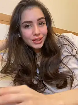 SofiaLaLight online show from December 31, 1:15 am