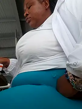 Bootyliciousbbw12 online show from November 10, 10:25 am