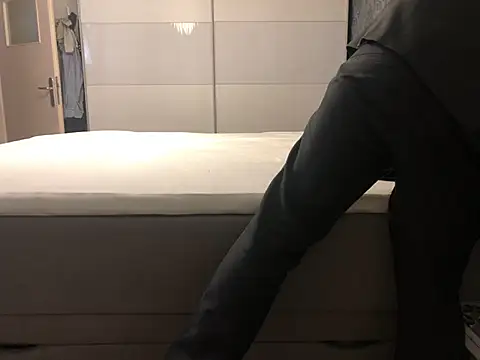 Snapshot of croatiahairy chatting on February 1, 4:33 pm croatiahairy online show from February 1, 4:33 pm