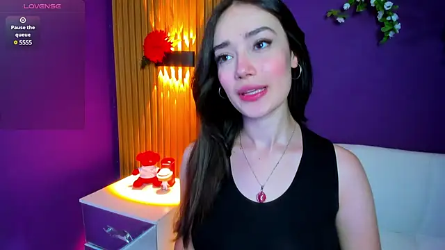 Kate Amaretto  online show from March 7, 8:33 pm