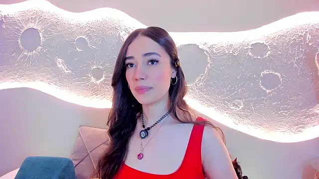 Kate Amaretto  online show from December 15, 9:30 pm