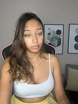 DianaHopson online show from February 12, 10:37 pm