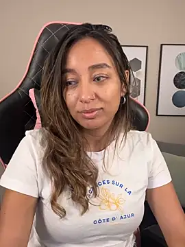 DianaHopson online show from March 16, 12:23 am