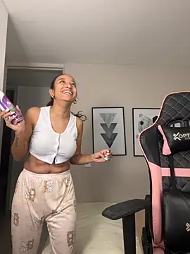 DianaHopson online show from September 17, 10:28 am