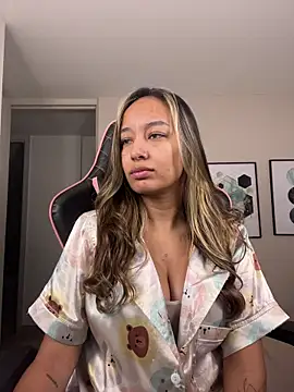 DianaHopson online show from October 12, 12:20 am