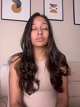 DianaHopson online show from July 17, 10:33 am