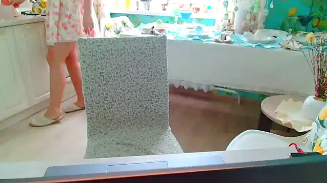 EveLove33 online show from April 14, 10:21 am