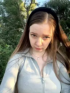 EvaWhite  online show from September 16, 2:51 pm