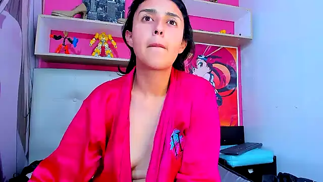 AngelaLinaresx69 online show from December 11, 9:19 am