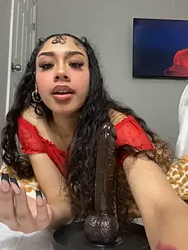 Snapshot of badbaby187 chatting on November 6, 5:36 pm badbaby187 online show from November 6, 5:36 pm