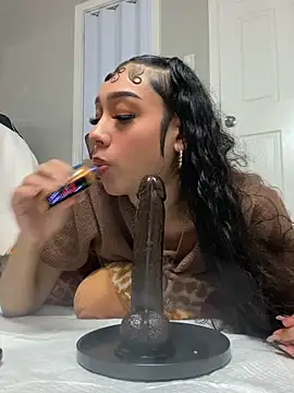 Snapshot of badbaby187 chatting on November 14, 5:44 pm badbaby187 online show from November 14, 5:44 pm